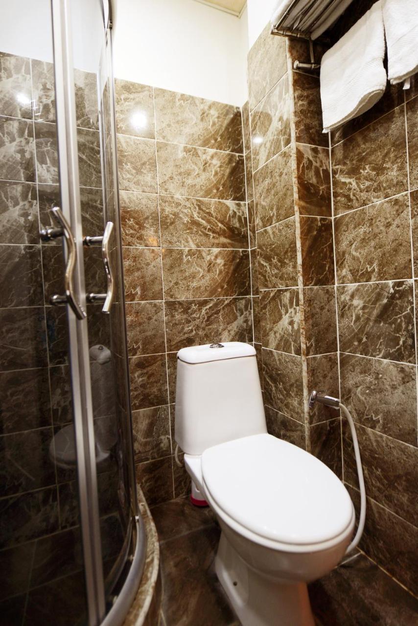 Accent Hotel Тбилиси Экстерьер фото
