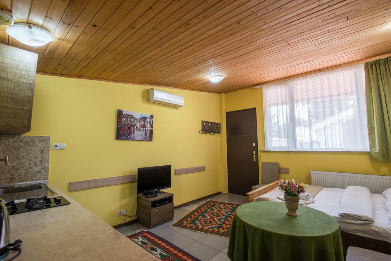 Accent Hotel Тбилиси Экстерьер фото