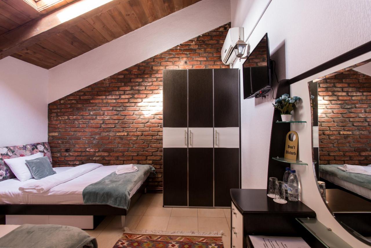 Accent Hotel Тбилиси Экстерьер фото