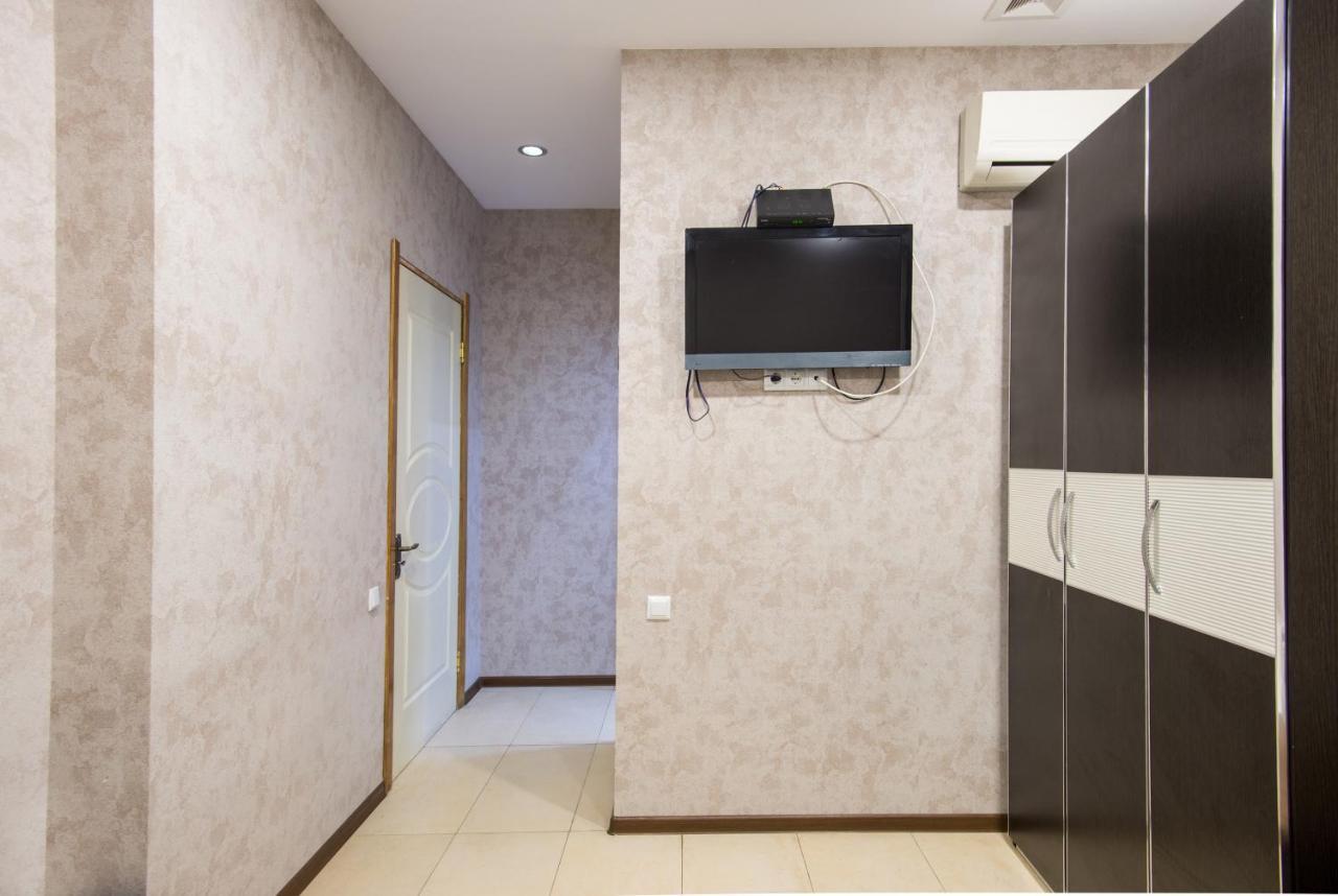 Accent Hotel Тбилиси Экстерьер фото