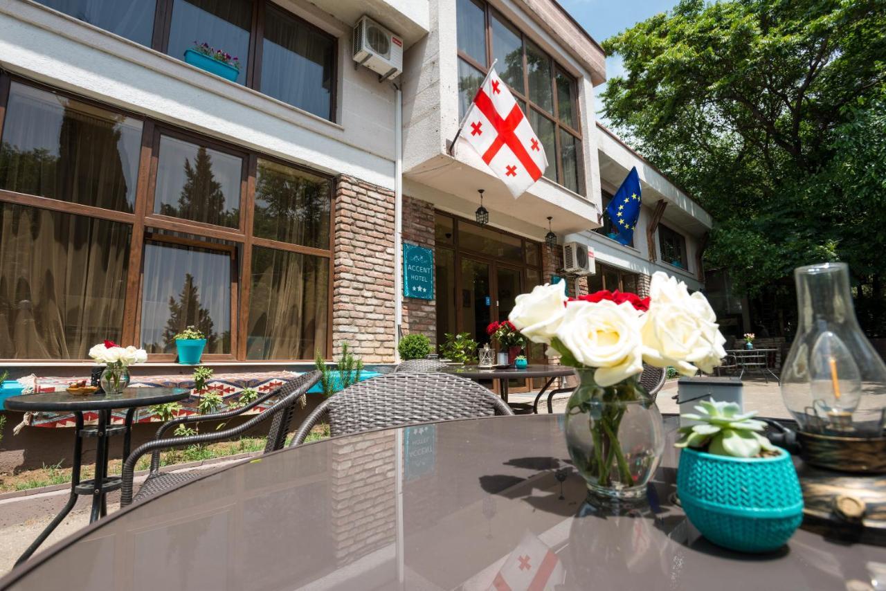 Accent Hotel Тбилиси Экстерьер фото