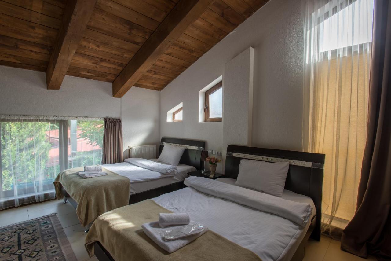 Accent Hotel Тбилиси Экстерьер фото