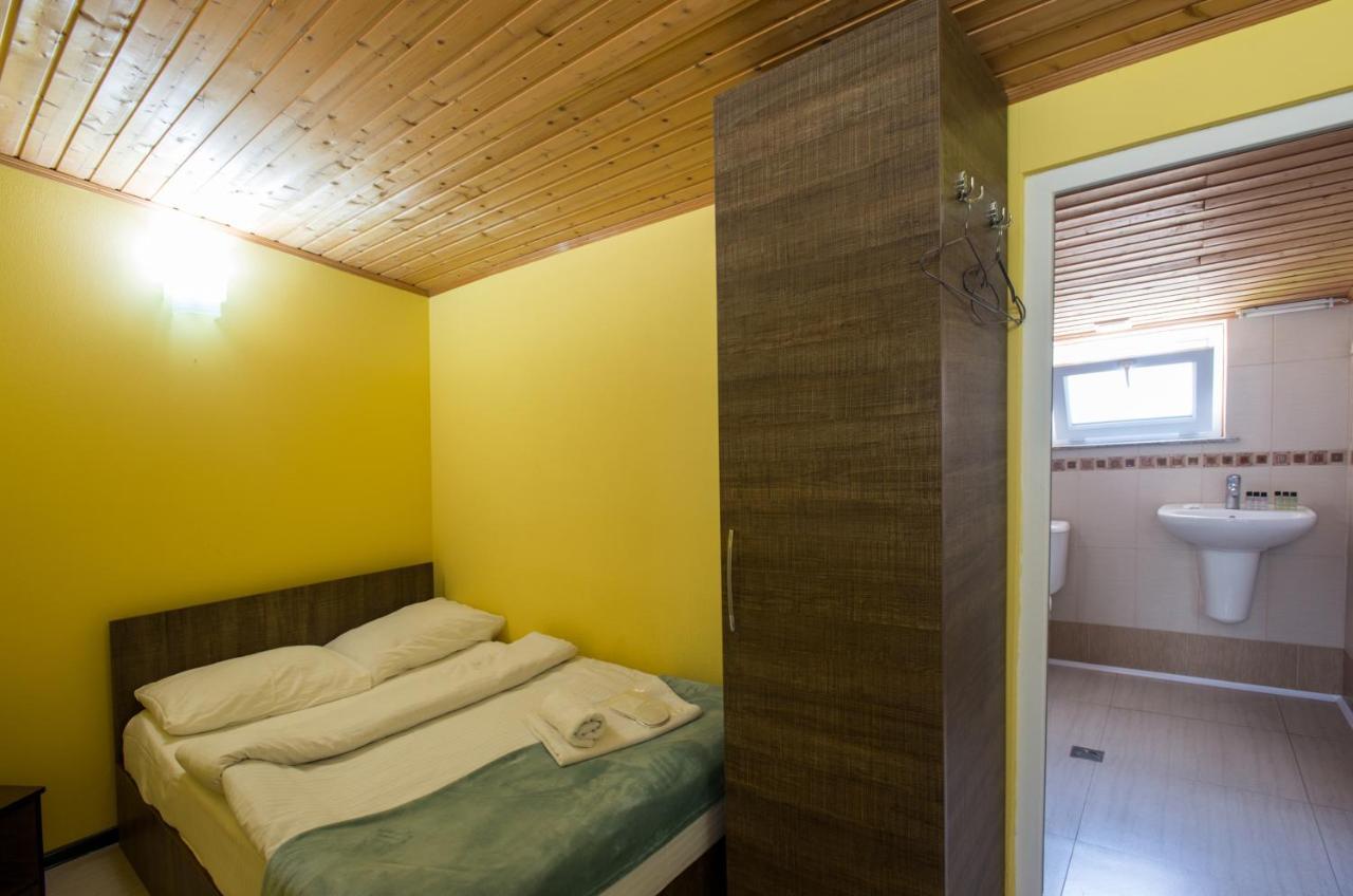Accent Hotel Тбилиси Экстерьер фото